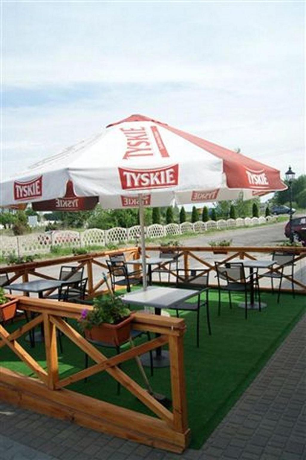 Pokoje Goscinne Gum-Bar Biskupice  Exterior foto
